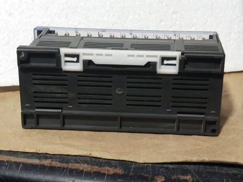 Mitsubishi AJ65BT-64AD A/D Converter Unit CC-Link PLC Controller Transmitter