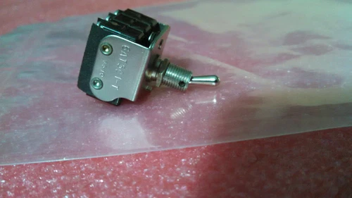 Honeywell 6SE173 6AT501-T GP5-DC1S-T 50FR2 Sealed Micro Limit Switch Transducer