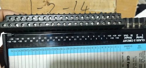 Genius GE Fanuc IC660bbd025 PLC Controller 90-70 In Out Sink Module Transmitter
