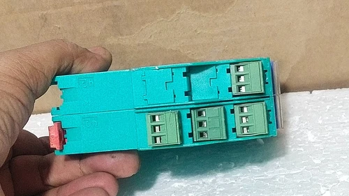 Pepperl+Fuchs Signal Conditioner KFD2-CRG-Ex1D Transducer 2Wire Transmitter mA