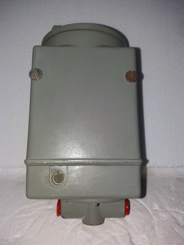 ITT GT18EDD89 I/P Converter 4-20 mA 3-15 PSI Pressure Transducer Transmitter