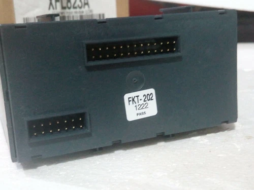 Honeywell XFL823A 12 Bit Input Module PLC Controller Transmitter Transducer