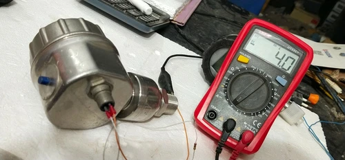 umo P20 403025 Hart 4-20mA 4 25Bar Pressure Transmitter Display Transducer