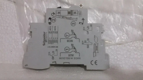 Schneider Electric Auxiliary Contact 26929 Din-Rail PLC DCS Transmitter