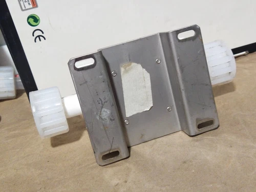 SMC PFW540-00S-1 Vortex Flow Switch 24VDC 1-5VDC 3/4 Inch Transducer Transmitter