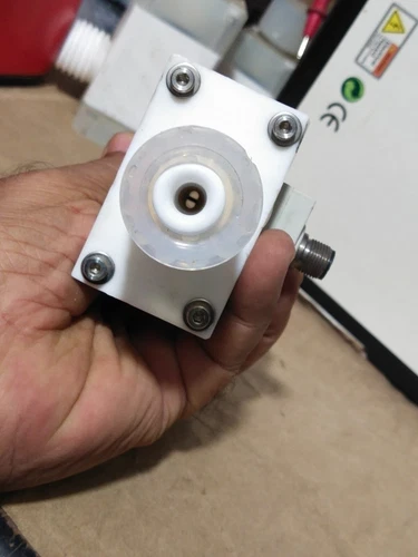 SMC PFW504-00S-1 Vortex Flow Switch 24VDC 1-5VDC 1/2 Inch Transducer Transmitter