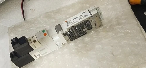 SMC VQ1131N-5C VQ1140N 5Port 24V Solenoid Valve Transducer Transmitter Control