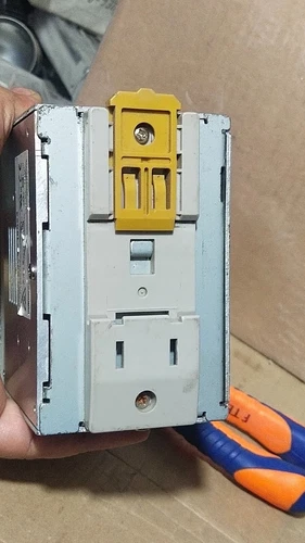 Omron S8VS-18024 Power Supply 24VDC 7.5A PLC Transmitter Controller Transducer